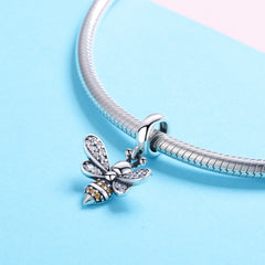 Bee Pendant Charm - Lullaboo