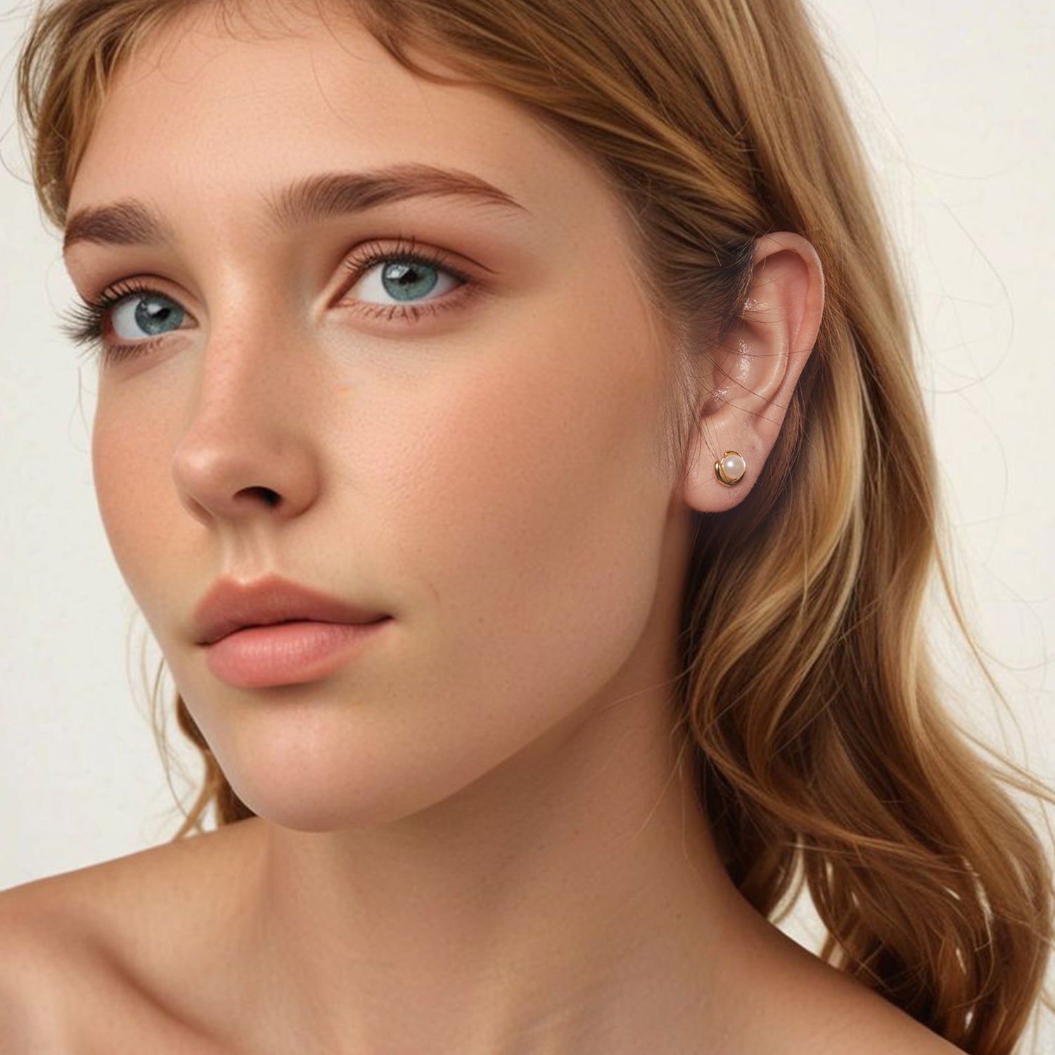 Gold Pearl Stud Earrings