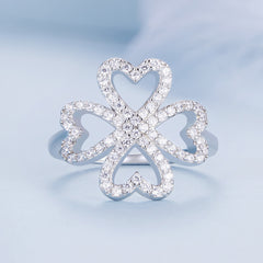 Clover Ring
