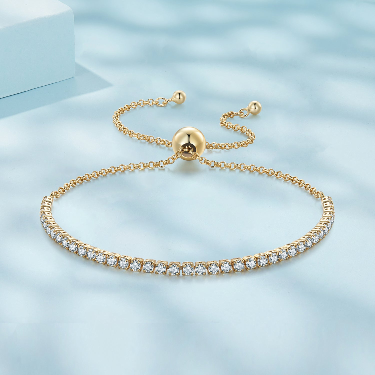 Gold Sparkling Strand Bracelet